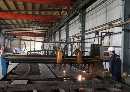 steel structure cutting